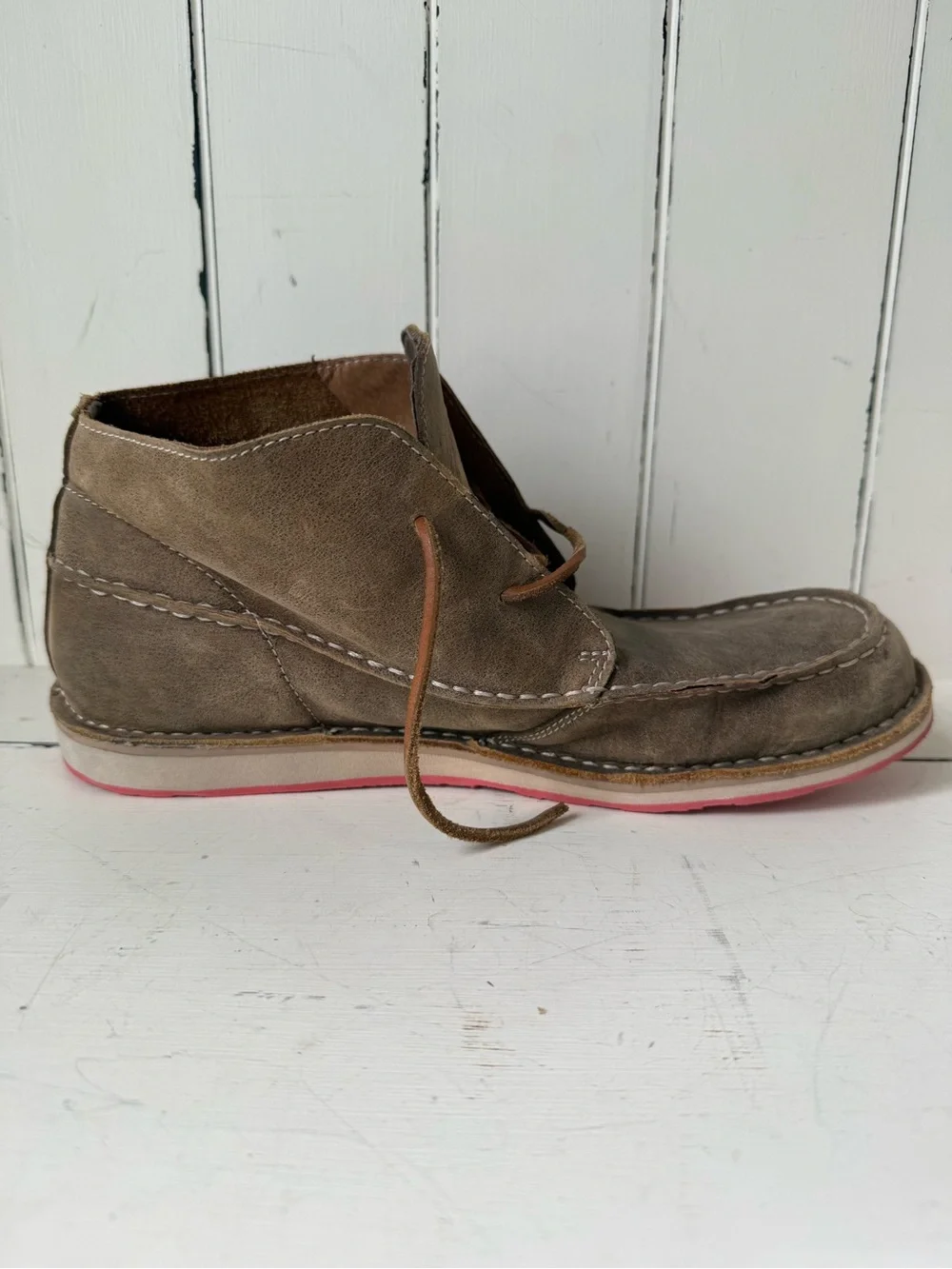 Ariat Cruiser Lace Up Chukka Suede Brown Shoes